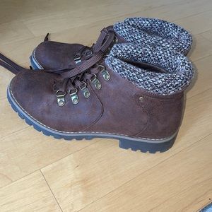 Brown Sonoma Winter Boots Size 8
